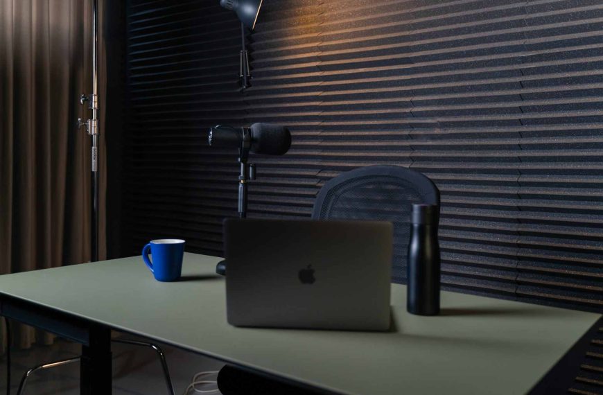 laptop microphone